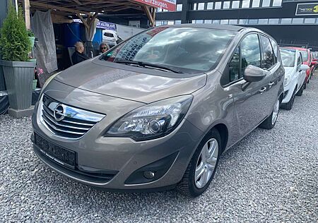 Opel Meriva 1.4l 103KW . Klima. Scheckheft. Einparkhilfe