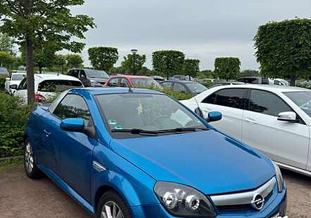Opel Tigra Twin Top 1.8 Sport