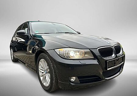 BMW 320 i Navi Xenon PDC