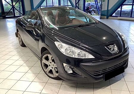 Peugeot 308 Platinum 1.6 Turbo *Cabrio*Sport*8-Fach*Leder*