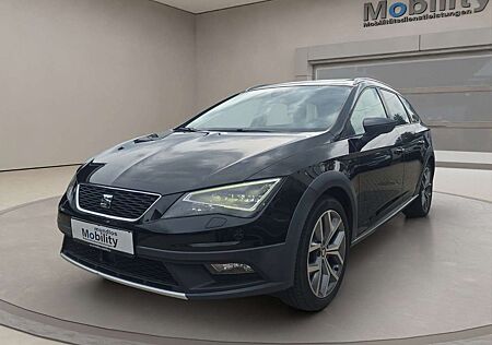 Seat Leon ST X-Perience 4Drive Leder AHK Pano ACC Cam