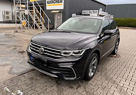 VW Tiguan Volkswagen Volkswagen 1.5 TSI DSG R-Line