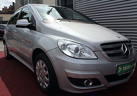 Mercedes-Benz B 180 B 160 KLIMA ALLWETTERREIFEN SITZHEIZUNG