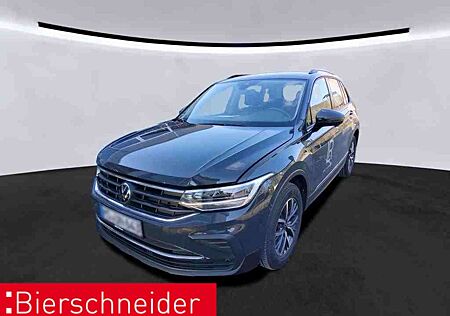 VW Tiguan Volkswagen 1.5 TSI DSG Life NAVI LED ACC ALU 17