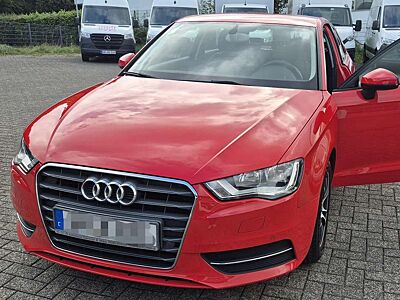 Audi A3 1.4 TFSI Attraction (Preis ist VB)