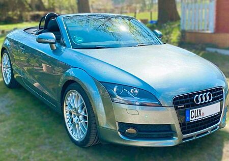 Audi TT Roadster 3.2 quattro S tronic