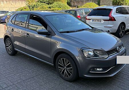 VW Polo Volkswagen 1.0 (Blue Motion Technology)Comfortline