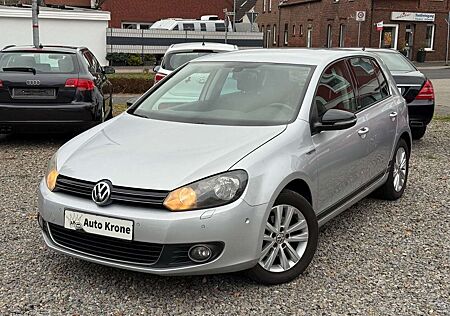 VW Golf Volkswagen VI Style 1.6 TDI Navi SHZ Alcantara TÜV NEU