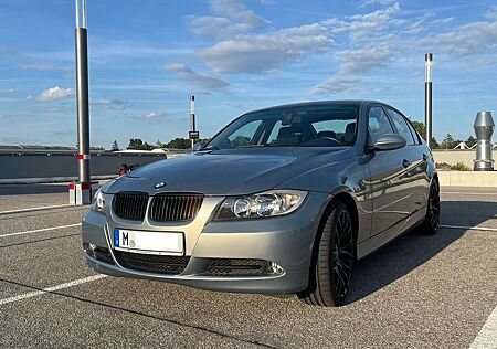 BMW 320i 320