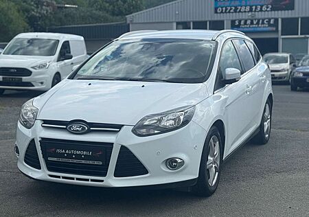 Ford Focus Titanium/Klimaaut/Euro5/PDC/Navi/S.Heft/SHZ/