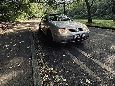 Volkswagen Golf 1.6