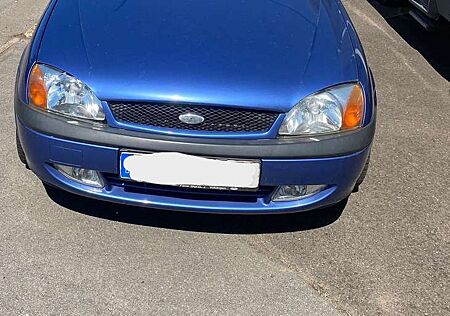 Ford Fiesta TÜV 4/27