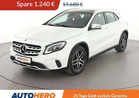 Mercedes-Benz GLA 180 Urban *NAVI*LED*TEMPO*PANO*AHK*PDC*SHZ*