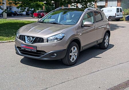 Nissan Qashqai 2.0 Tekna/Allrad/360/Automatik/Bose/Leder