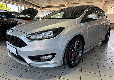 Ford Focus Lim. ST-Line/KLIMA/PDC/TEMPO/18"ALU/NAVI