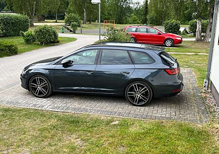 Seat Leon ST 2.0 TSI 4Drive OPF DSG Cupra