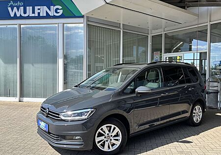 VW Touran Volkswagen Comfortline 7Sitzer Standhz Pano Navi LED