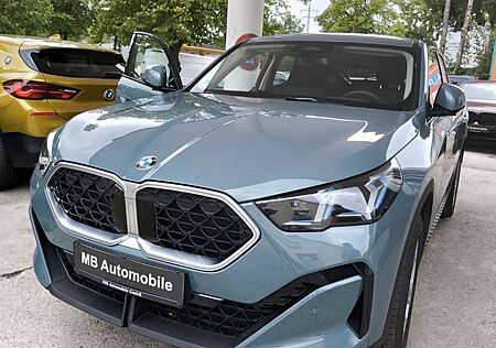 BMW X2 20i sDrive*LED*ICONIC GLOW*DRIV.ASS.PLUS*HUD*