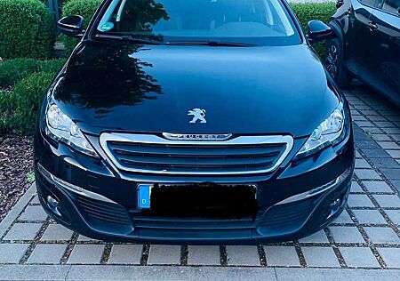Peugeot 308 SW PureTech 130 EAT6 Stop & Start Allure