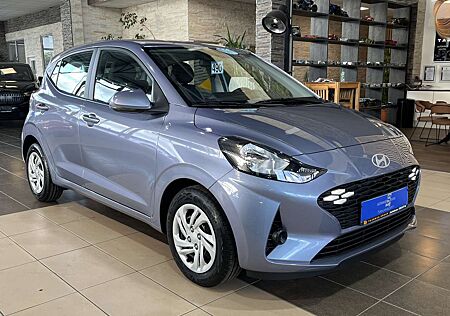 Hyundai i10 Pure dig.Cockpit Navi R.Cam PDC Klima DAB