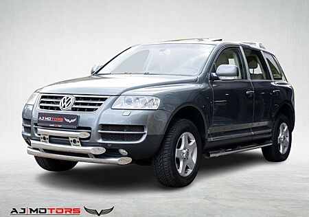 VW Touareg Volkswagen R5 TDI **NAVI-AHK-PDC-BiXENON-TÜV NEU**