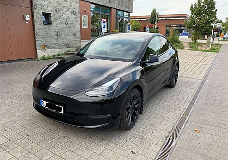 Tesla Model Y Long Range Dual Motor AWD