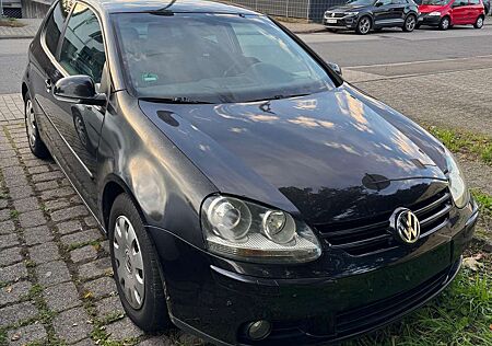 VW Golf Volkswagen V 3-Türer 2.0 FSI Comfortline