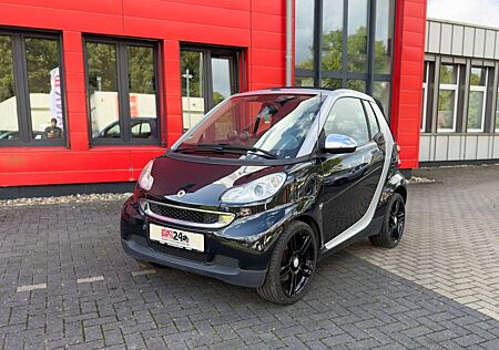 Smart ForTwo Cabrio*Servo*Leder*Klima*-Sitzheizung*17 Zoll*
