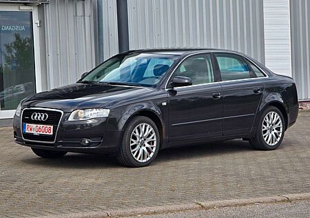 Audi A4 Lim. 3.2 FSI quattro