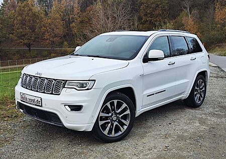 Jeep Grand Cherokee 3.0 CRD Overland Bi-Xenon,Pano,Navi,RFK,Leder,AHK