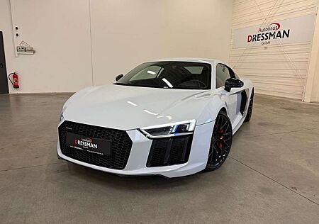 Audi R8 Coupe quattro MAGNETIC LASER B&O SUZUKAGRAU