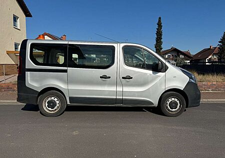 Opel Vivaro B L1H1 2,9t 1Hand+Fenster+Standheizung