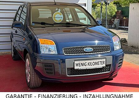 Ford Fusion Style/Rentnerfzg./*WENIG KM*/Scheckheft