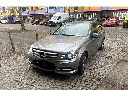 Mercedes-Benz C 200 CDI DPF (BlueEFFICIENCY) 7G-TRONIC Avantgarde