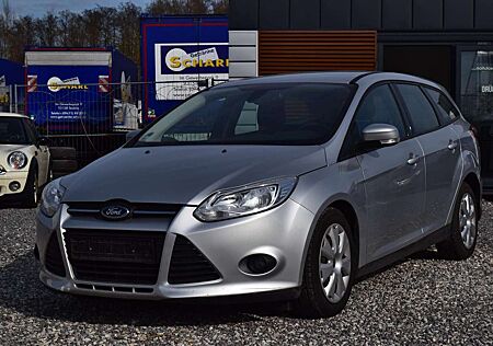 Ford Focus Trend 1.6 TDCi *KLIMAAUTO.*SITZHEIZUNG*AHK