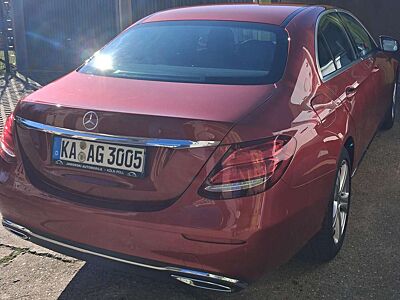 Mercedes-Benz E 220 E 220 d 9G-TRONIC Avantgarde