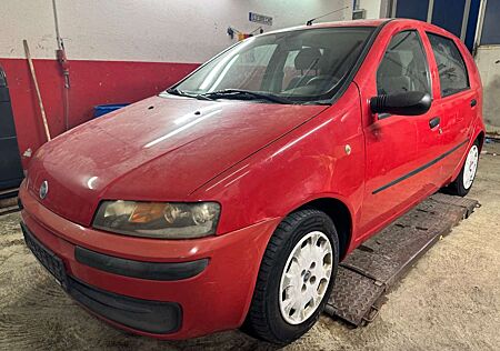 Fiat Punto 1.2 8V **Seit 10 Jahren abgemeldet*