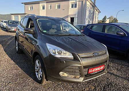 Ford Kuga Sync Edition--1.Hand-Nur 82704km
