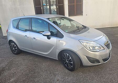Opel Meriva 1.4 ecoflex Design Edition