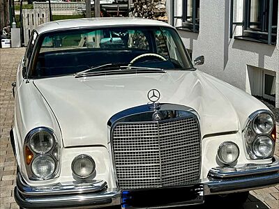 Mercedes-Benz 250 W111 250SE Automatik Coupe