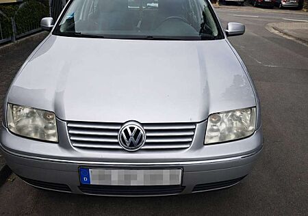 Volkswagen Bora Bora 1.6 Special