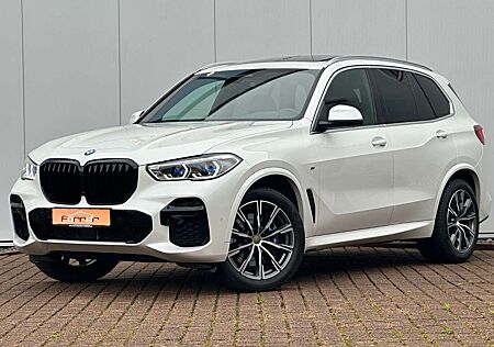 BMW X5 xDrive 30 d M Sport PANO HuD SOFTC. LASER CAM