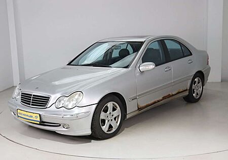Mercedes-Benz C 320 AVANTGARDE 1. Hand * Xenon * Leder * Navi
