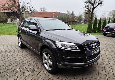 Audi Q7 4.2 FSI quattro tiptronic