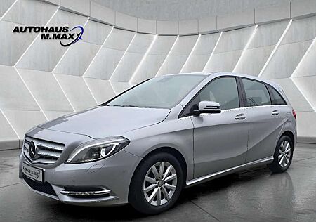 Mercedes-Benz B 180 Navi Xenon LED Kamera PDC Sitzheizung