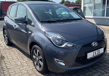 Hyundai ix20 1.6 Sitzheizung/Einparkhilfen hinten/ Navi