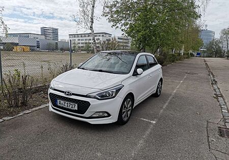 Hyundai i20 Intro Edition