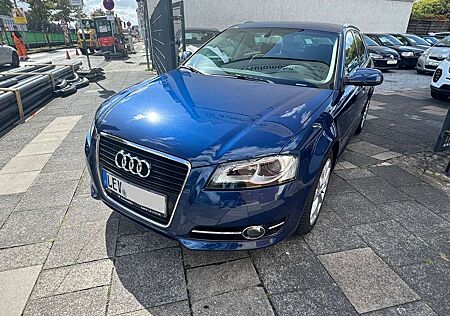 Audi A3 2.0 TDI Ambition s tronik Xenonscheinwerfer