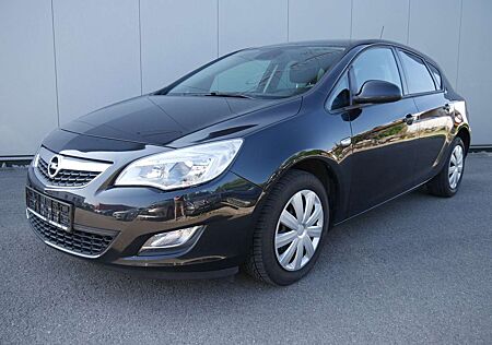 Opel Astra J Lim. 5-trg. 1.7 CDTI Design Edition