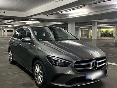 Mercedes-Benz B 180 B 180 d 8G-DCT Progressive